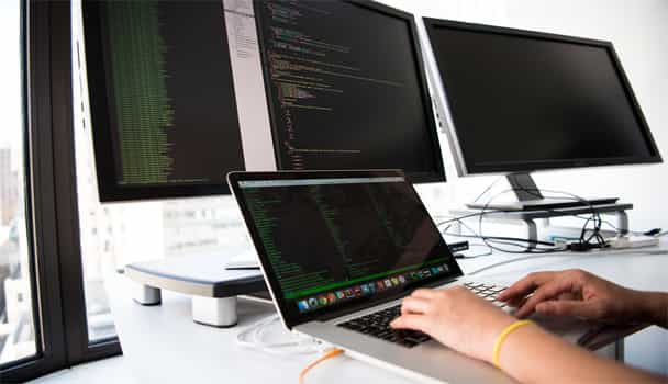 Google Workspace联合Okta和VMware提供混合工作的企业级安全和设备管理支持